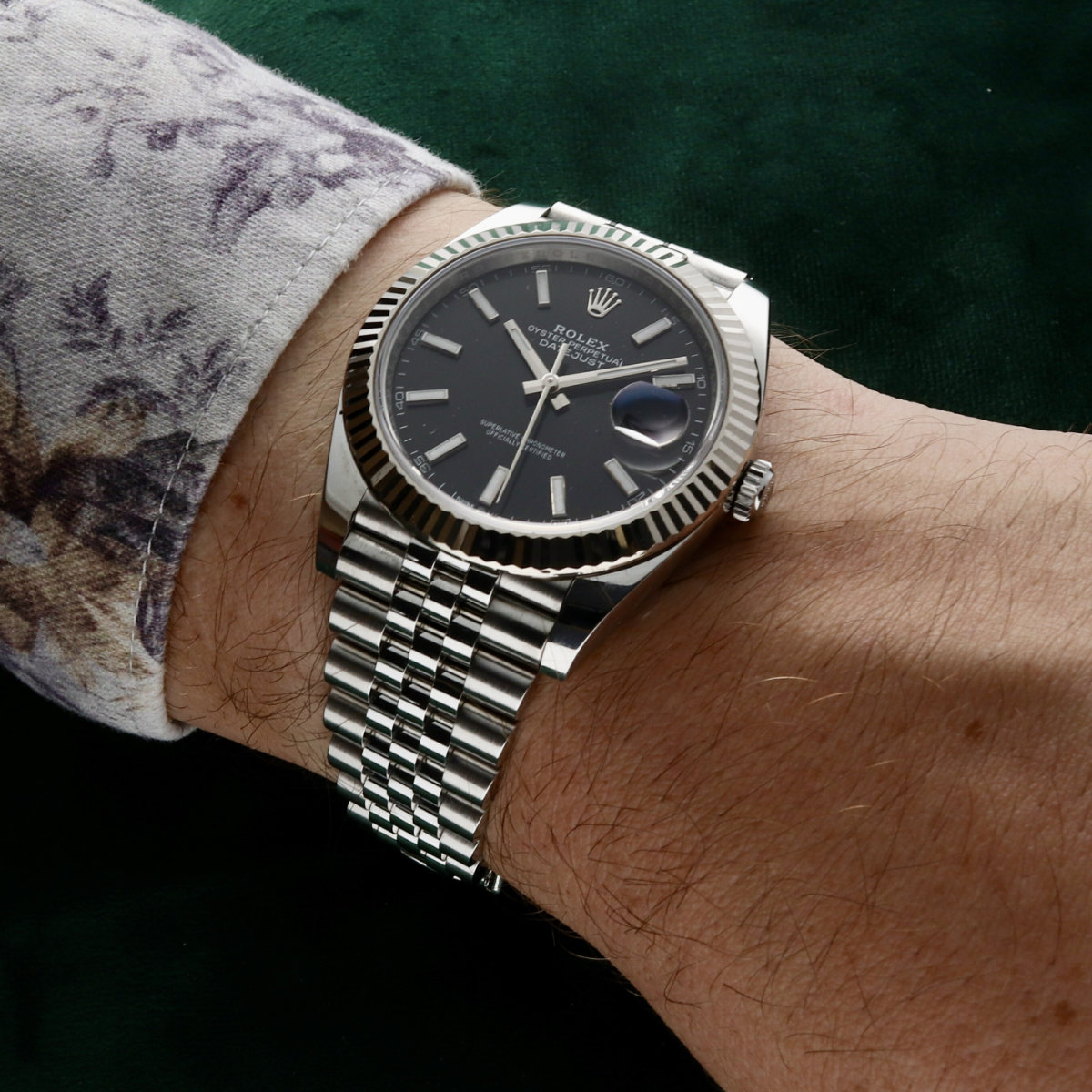 Rolex Oyster Perpetual Datejust 41 126334 - Image 3