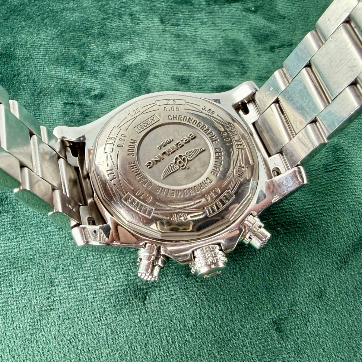 Breitling Avenger II Chronograph A1338111 - Image 7