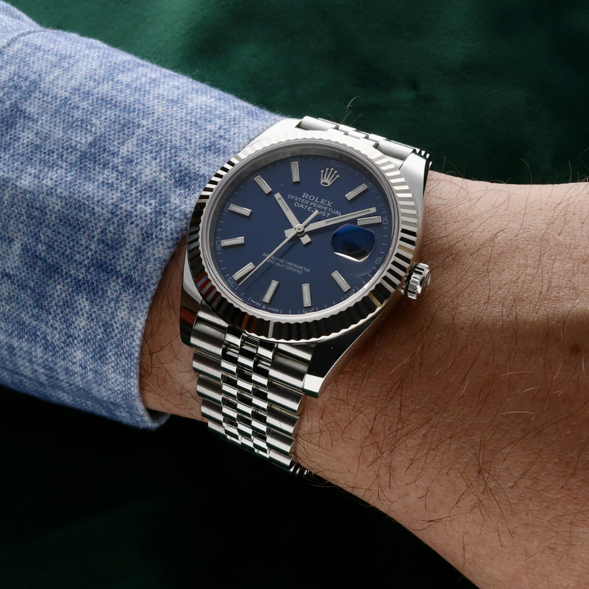 Rolex Oyster Perpetual Datejust 41 126334 - Image 2