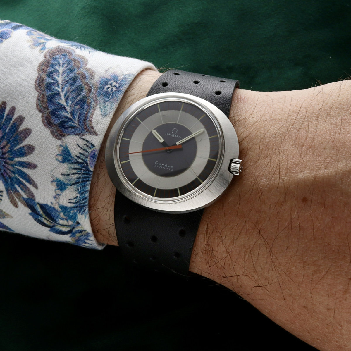 Omega Geneve Dynamic 135.033 - Image 2