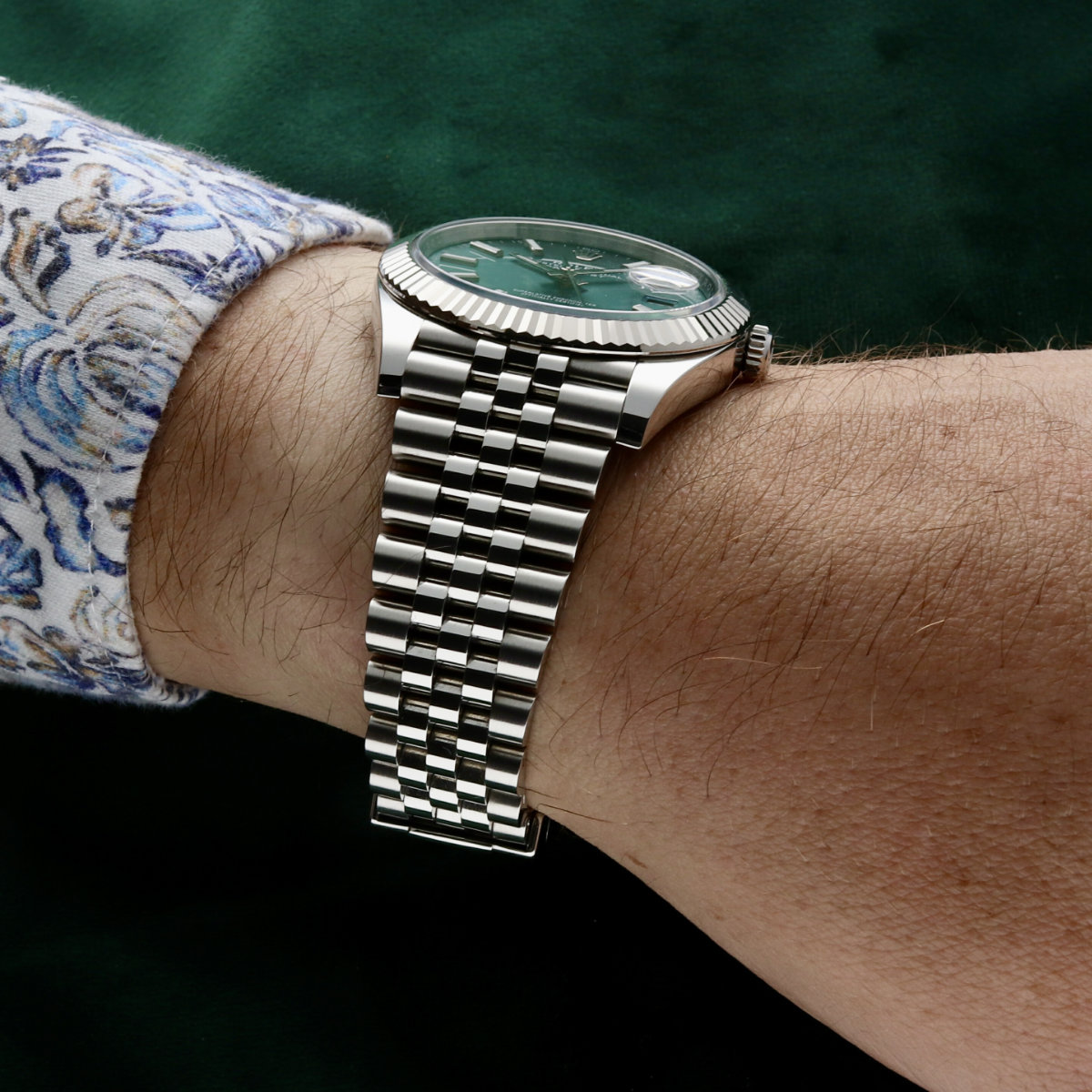 Rolex Oyster Perpetual Datejust 41 126334 - Image 4