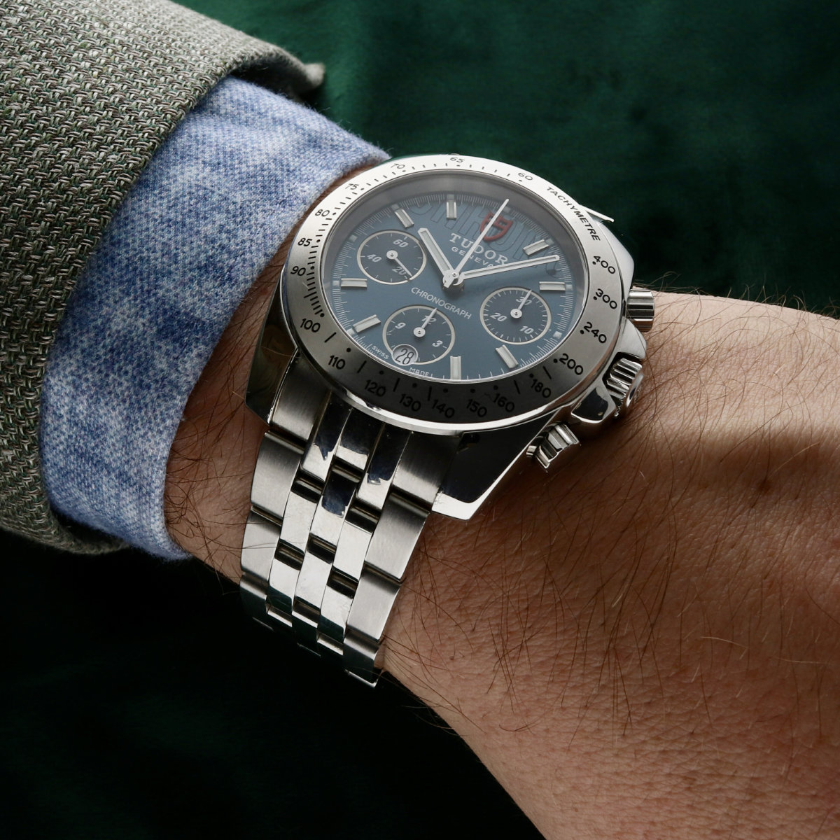 Tudor Sport Chronograph 20300 - Image 2